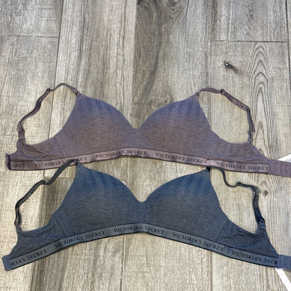 2 Victoria Secret T Shirt Wireless Lightly Lined Bras 34D Padded Convertible NEW